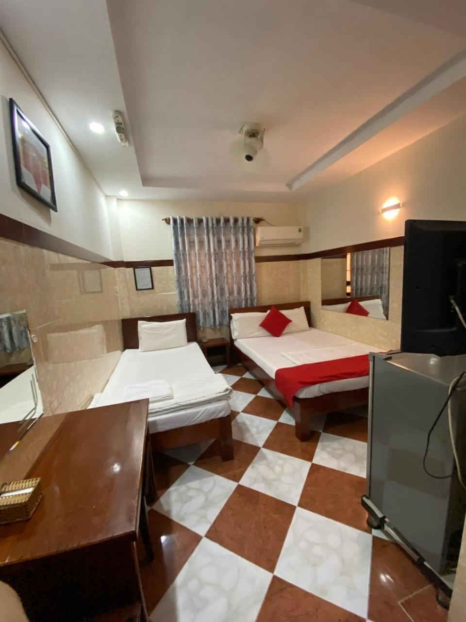 Thai Dat Hotel Thành Pho Ho Chí Minh Esterno foto