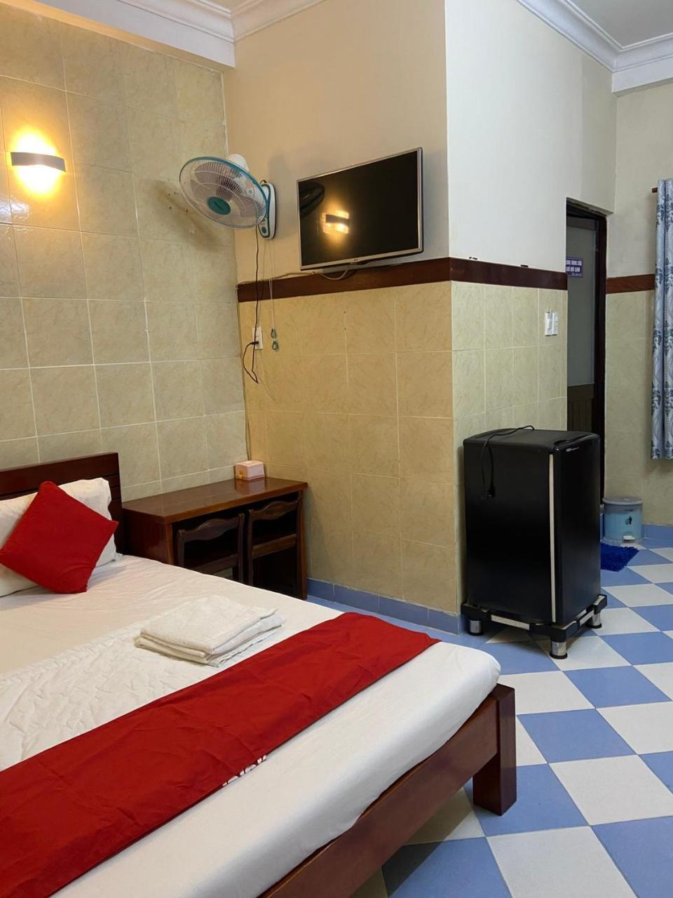 Thai Dat Hotel Thành Pho Ho Chí Minh Esterno foto