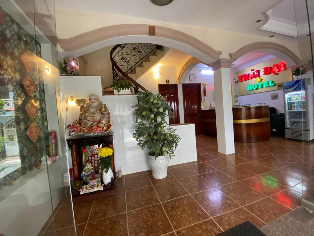 Thai Dat Hotel Thành Pho Ho Chí Minh Esterno foto
